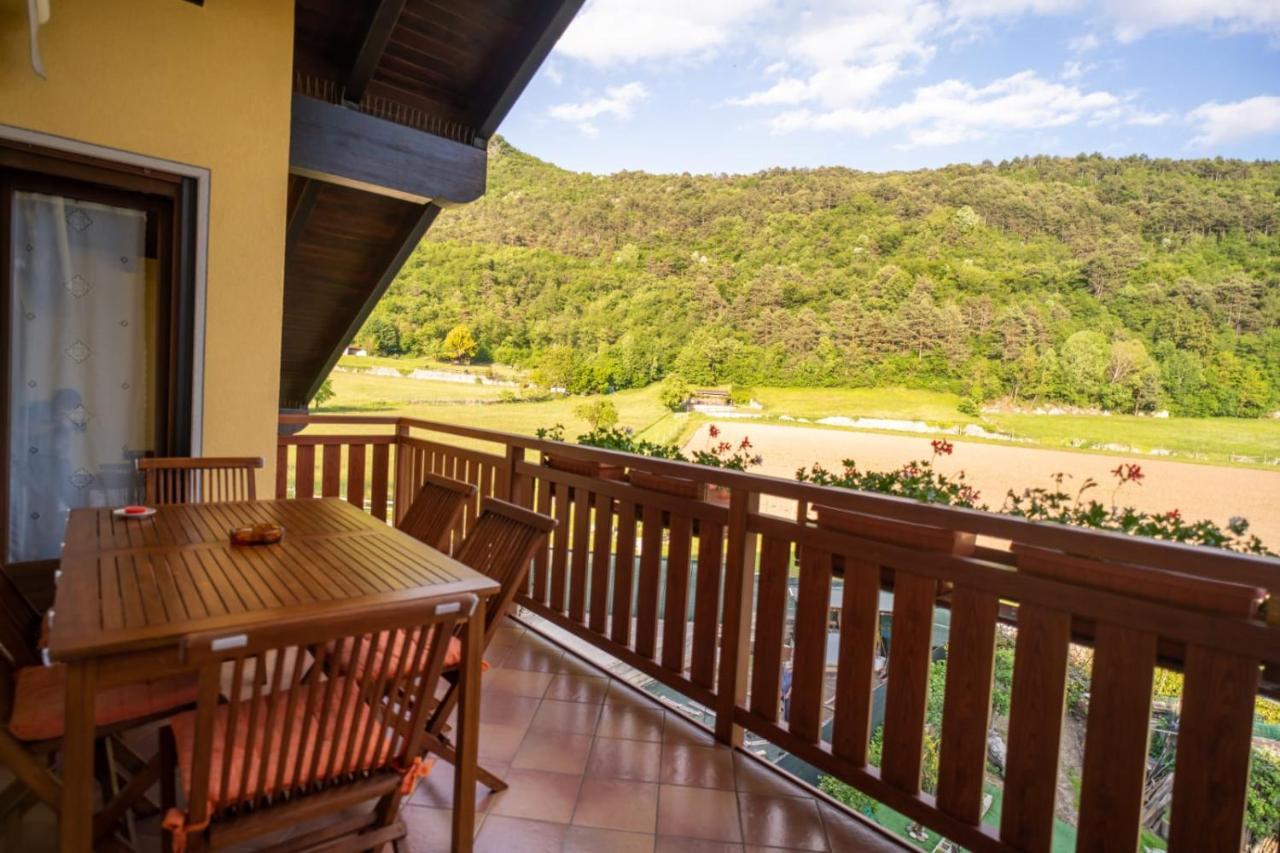B&B Nonno Carlo เตรนโต ภายนอก รูปภาพ